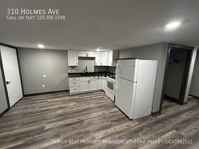 Photo - 310 Holmes Ave