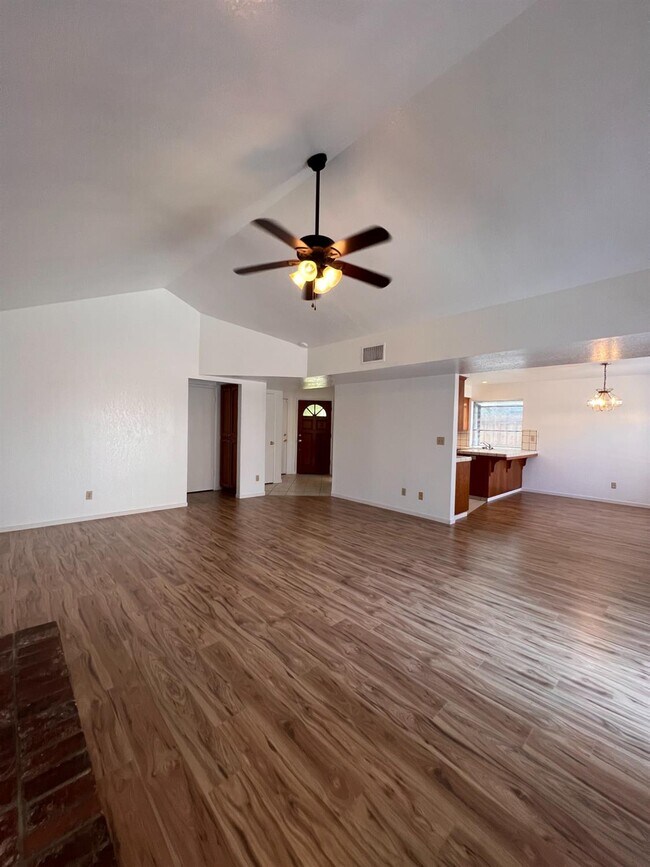 Photo - 479 E Alluvial Ave