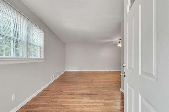 Photo - 799 Marstevan Dr NE Unit 799 or 801