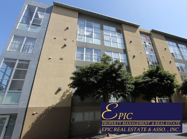 Building Photo - EPIC REA: Spacious Live/Work Loft in SOMA with Rooftop Views Unit 12