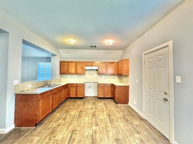 Photo - 6017 E Houston Rd