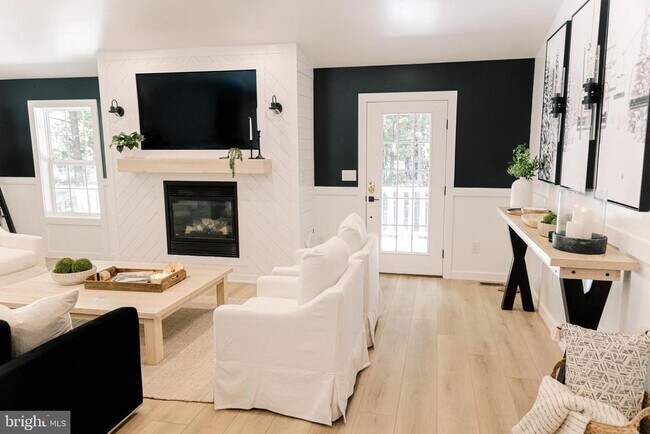 268 Dogwood Dr