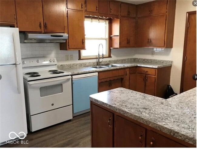 Photo - 624 East Fairview Drive