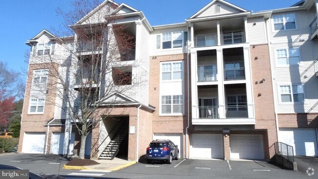 Building Photo - 4401 Weatherington Ln Unit 103 Rental