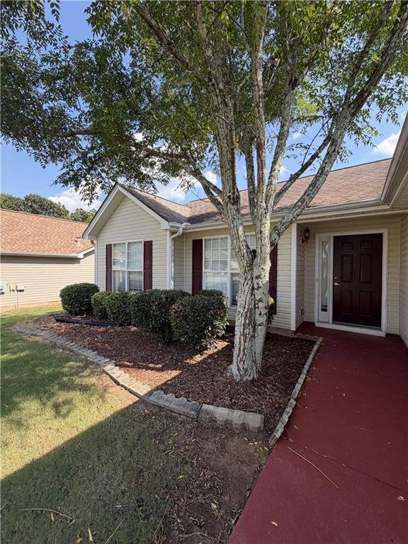 490 Amelia Grove Ln SE