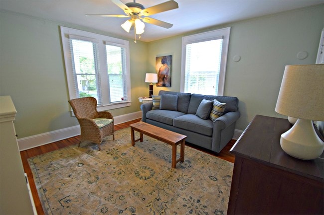Photo - 1621 Kenilworth Ave