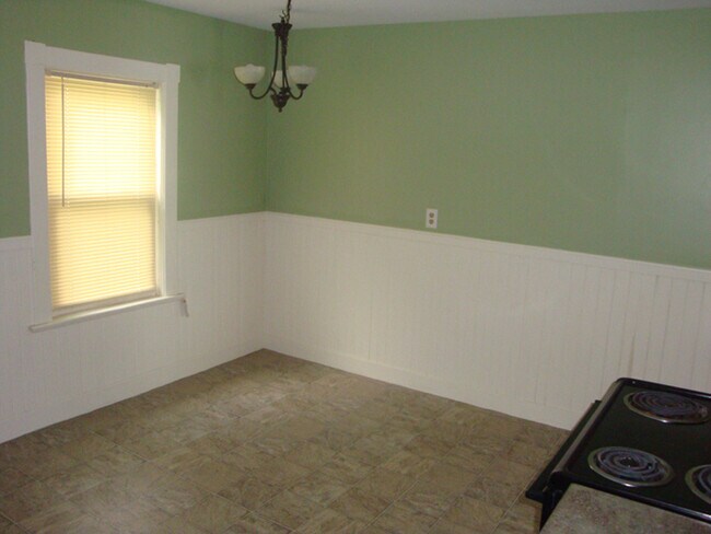 Photo - 11 Silk St Unit Apt 2