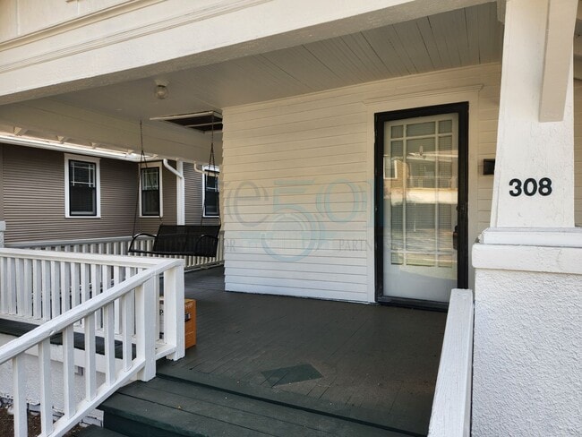 Photo - This Hillcrest Bungalow is just what you w...