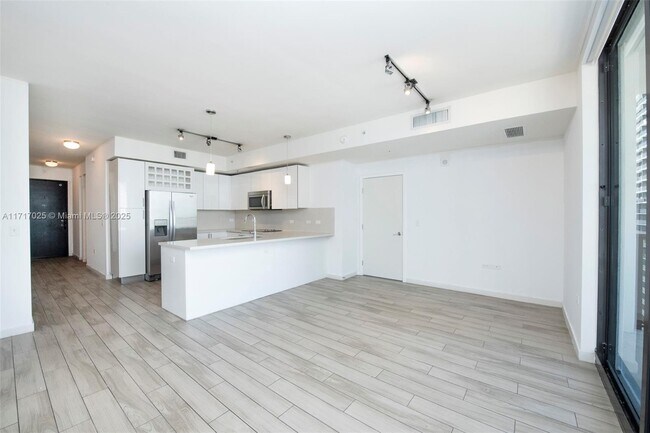Photo - 999 SW 1st Ave Unit 2402