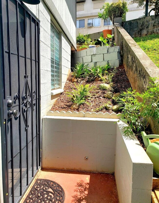 Private studio on a cul de sac- UTILITIES ... - Private studio on a cul de sac- UTILITIES ... Townhome