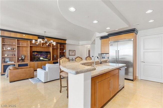 Photo - 9103 Alta Dr Unit 807