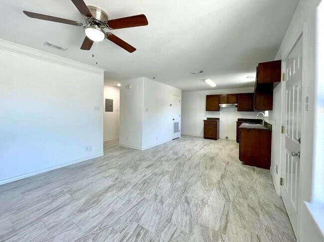 Photo - 201 Masterson Rd Unit 108