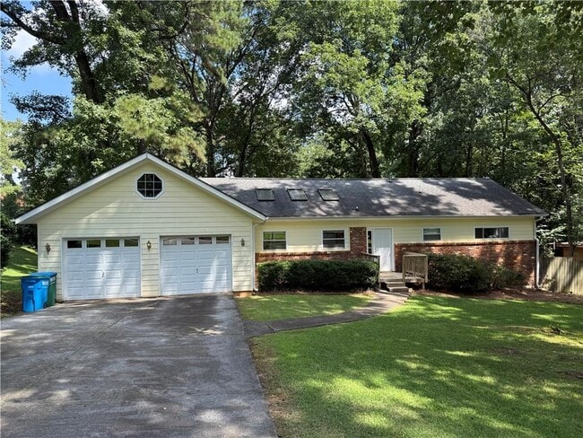 Building Photo - 3544 Raymond Dr Rental