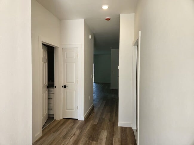 Photo - 737-739 Meadow Rd Unit 739 Meadow Rd