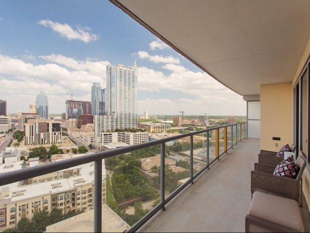 Photo - 800 W 5th St Unidad A2-20