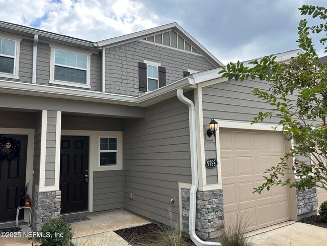 Photo - 9798 Fiddleback Ln