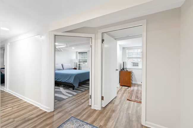 Photo - 1324 Randolph St NE Unit 1324 Randolph St NE