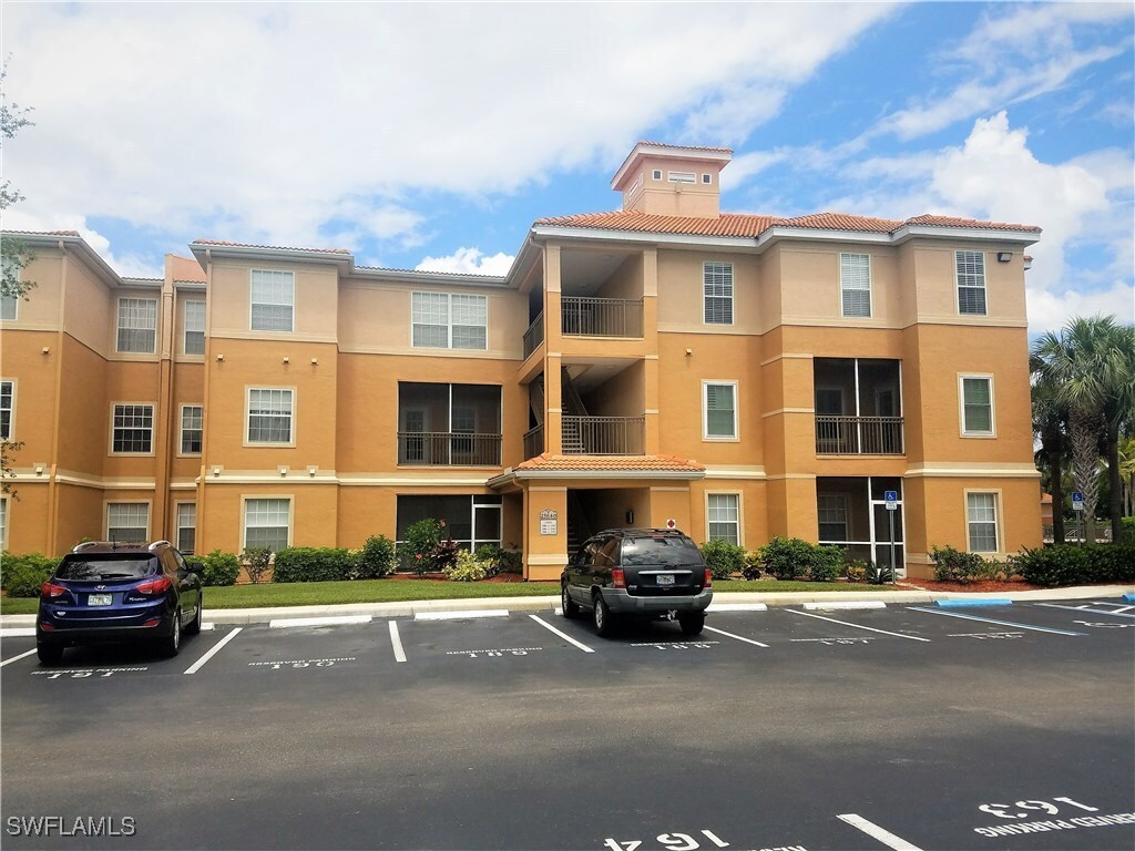 Photo - 23640 Walden Center Dr Unidad 307 Rental