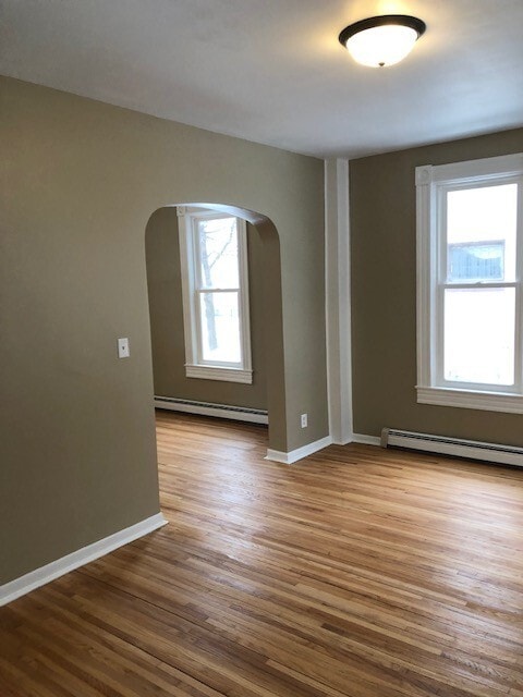 Photo - Stunning Single Family Home in Dayton's Bluff! Move in Specials