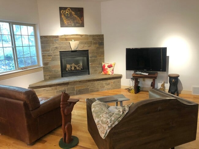 Photo - 278 Eagle Bend Dr