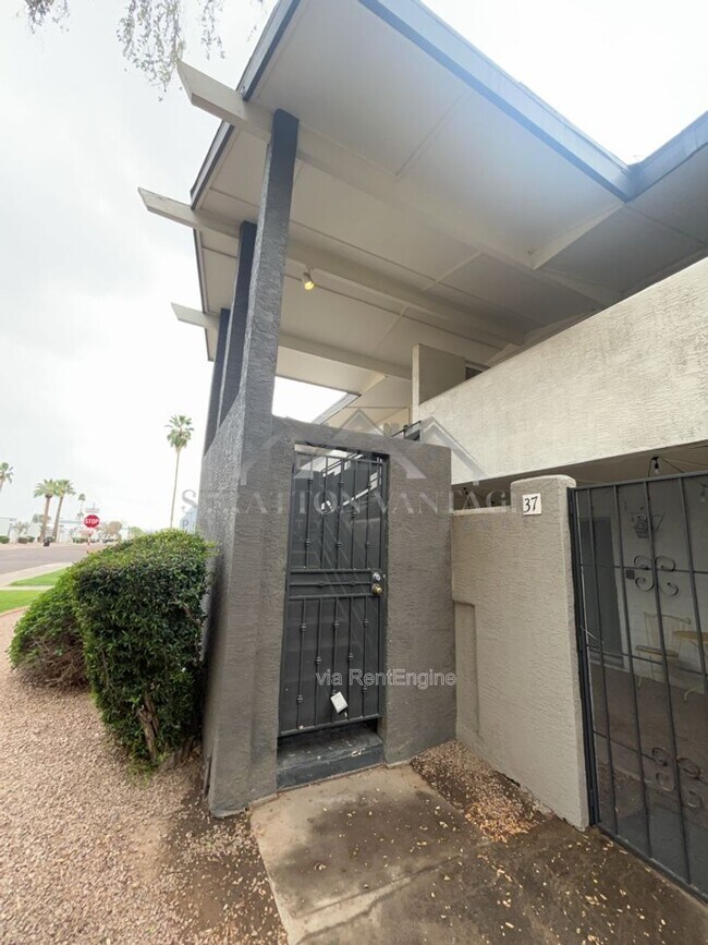 Photo - 810 E Colter St Unit 44