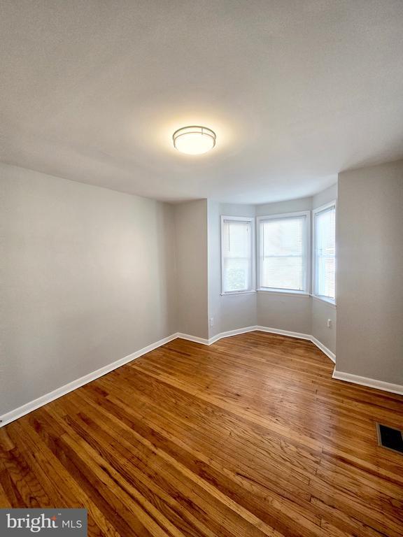 Photo - 525 N 33rd St Unit 2