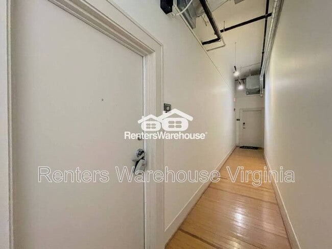 Photo - 500 Granby St