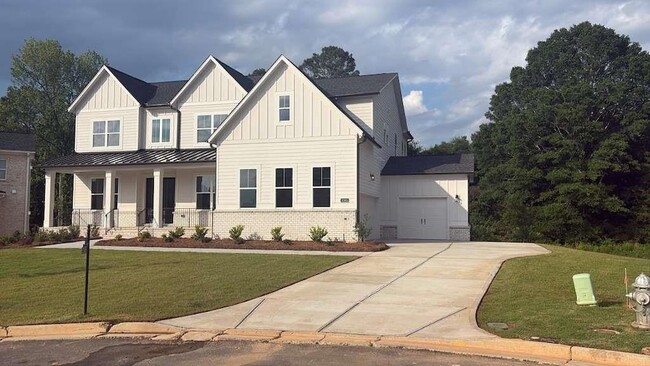 Photo - 5365 Travers Ln