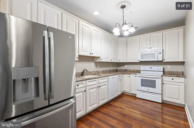 Photo - 1324 West Chester Pike Unit 105