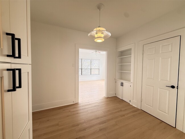 Photo - 1201 W Gray St Unit 3