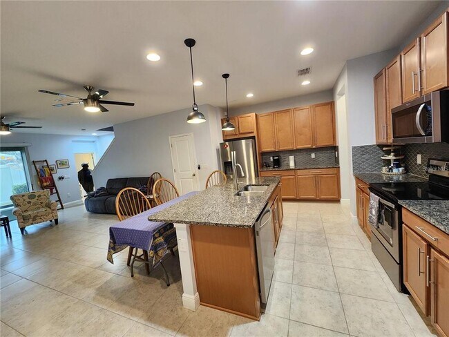 5514 Viola Lee Wy