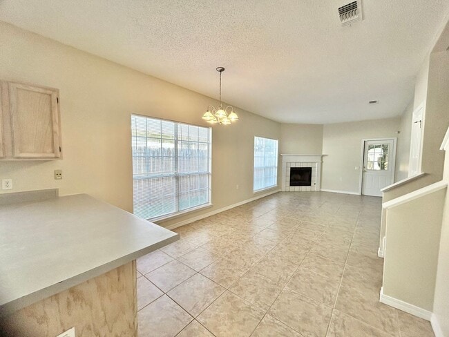 Photo - Charming 3-Bedroom Cottage
