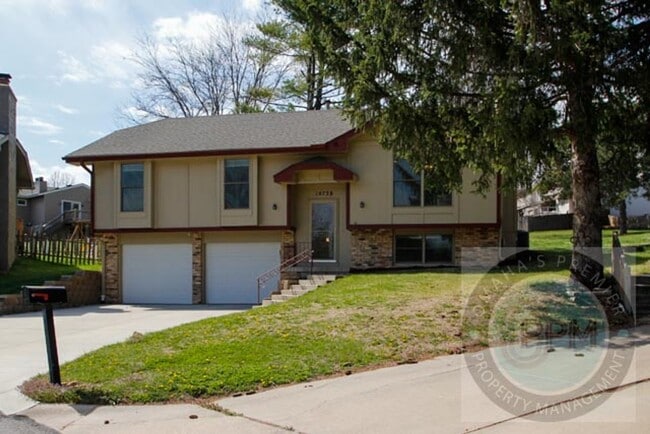 Photo - Millard 3 bed 3 bath with Park Access!