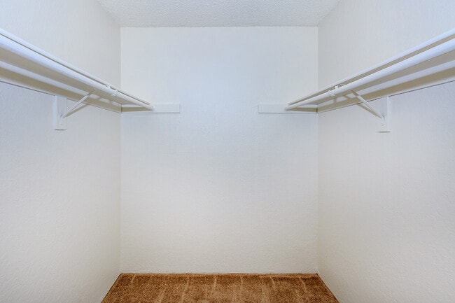 Photo - Carlyle Square Apartment Homes