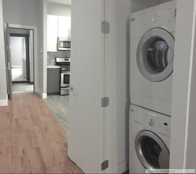 Photo - 4230 Broadway Unit 2B