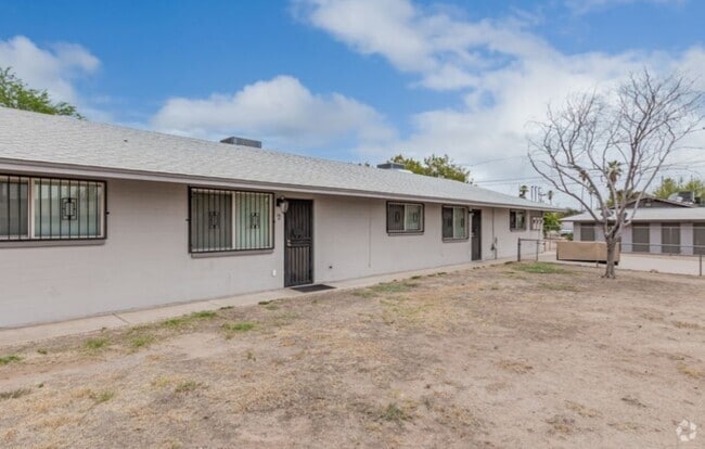 Building Photo - 1321 W Sahuaro Dr Unit 2 Rental