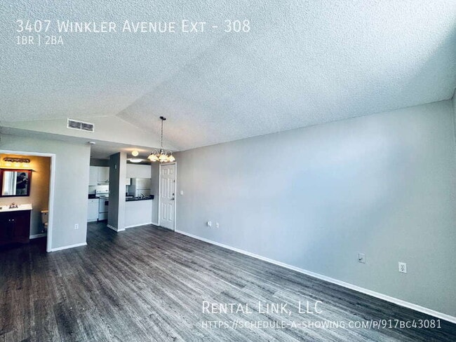 Photo - 3407 Winkler Ave Ext Unidad 308