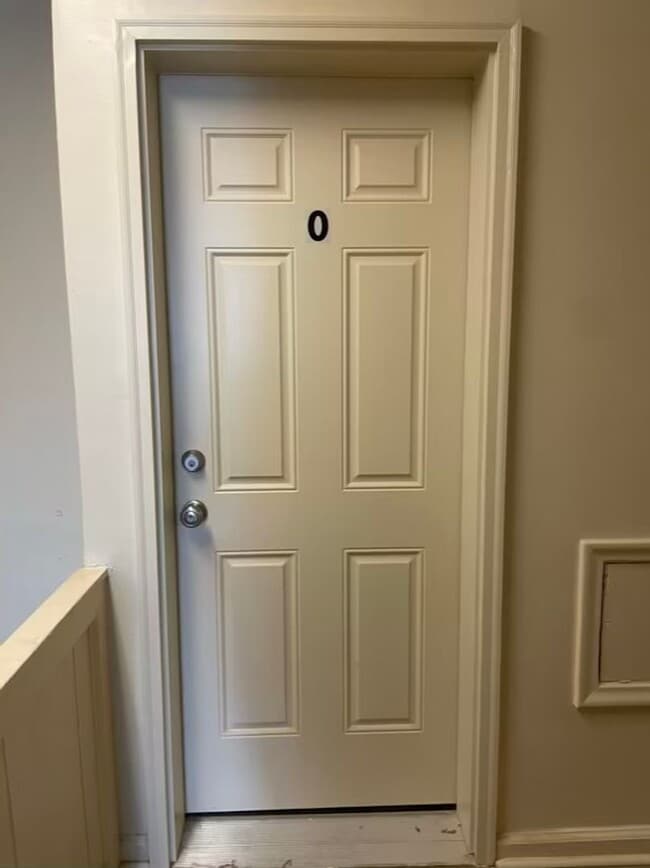 Building Photo - 44 S 200 E Unit 0