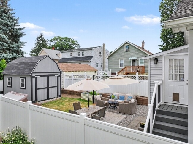 Photo - 93 Horton Ave