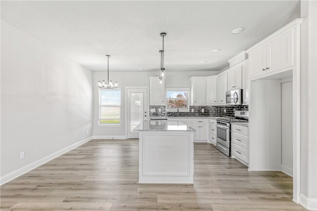Photo - 2308 John W Montgomery Cir