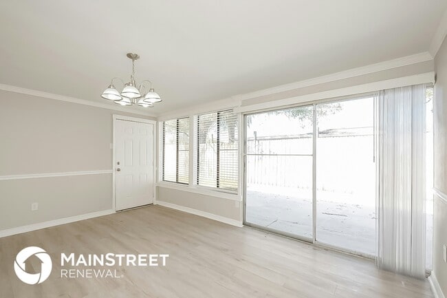 Photo - 7205 Moravian Dr