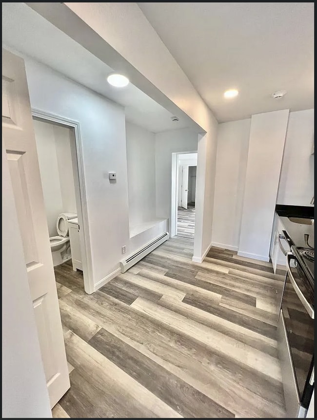 Photo - Brookside Unit B