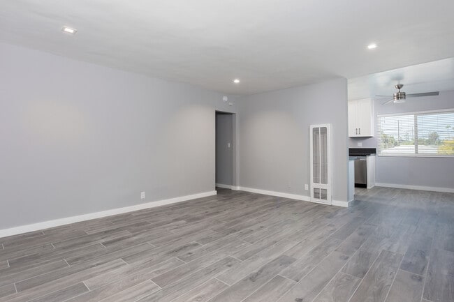 Apex Apartment Homes