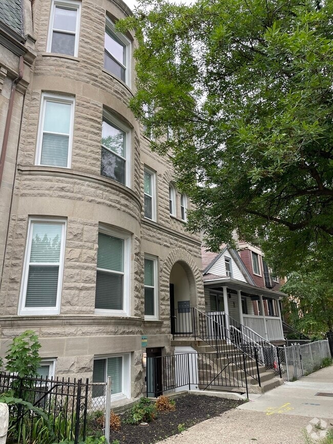 Building Photo - 2233 W Washington Blvd Unit G Rental
