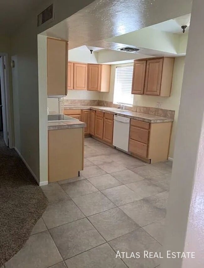 Building Photo - 4554 E Paradise Village Pkwy N Rental