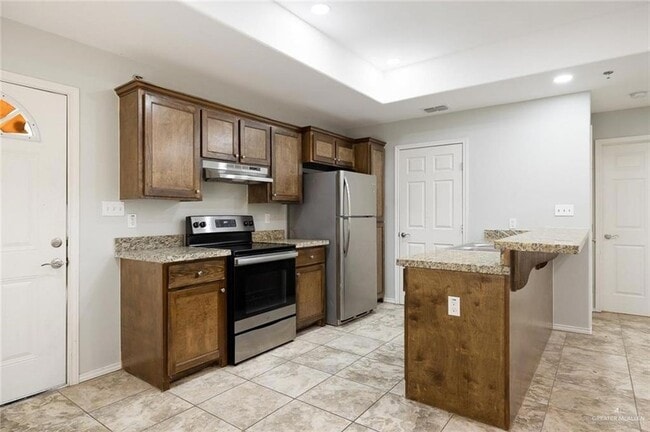 Photo - 416 E 5th St Unit B3