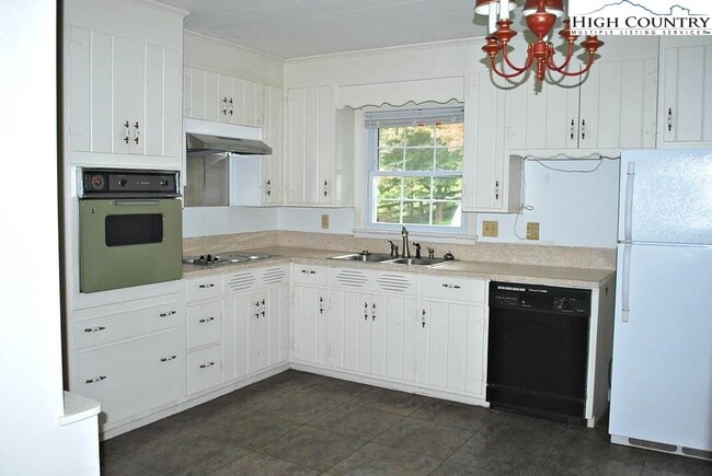 Photo - 6206 Idlewild Rd