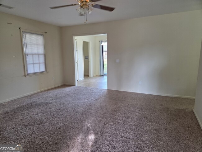 Photo - 301 Arlington Dr