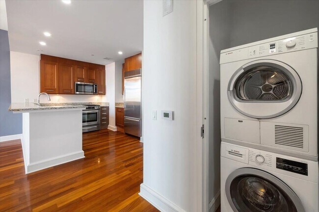 Photo - 8100 River Rd Unit 209