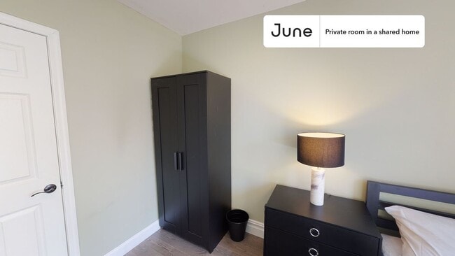 Photo - Room in Shared 3 bed/2 bath home Unit C